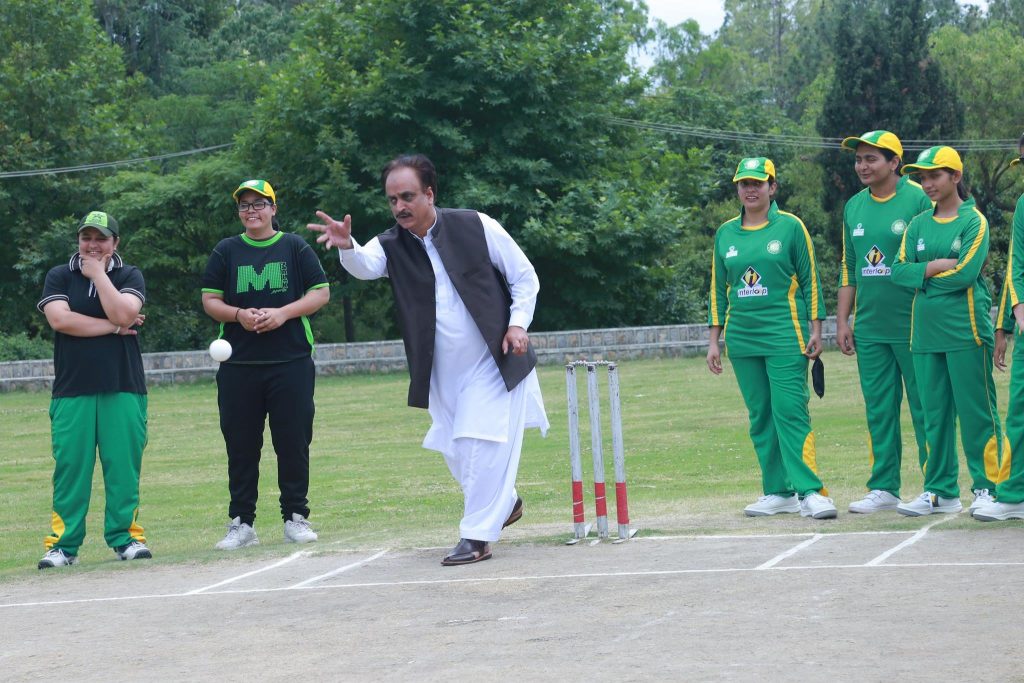 sultan shah bowling with Pakistan women's blind cricket team