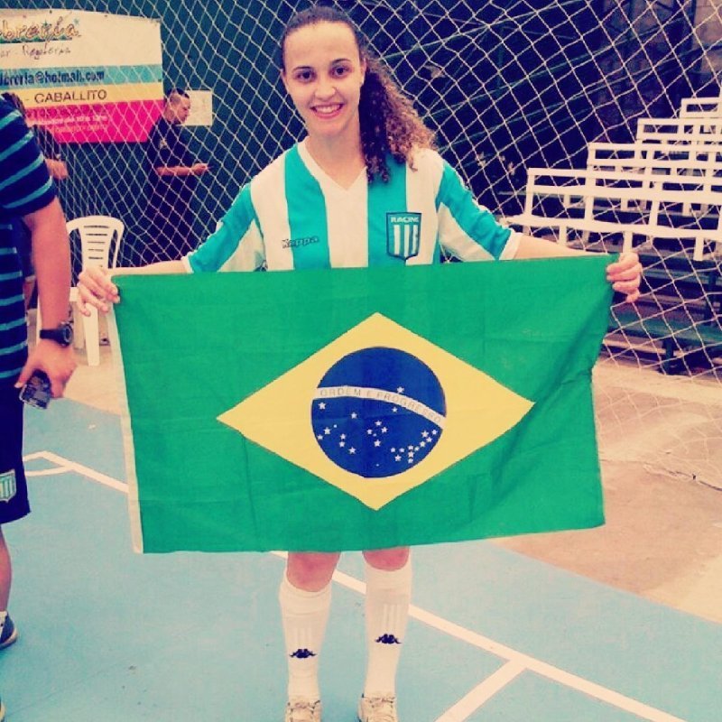 Neide Oliveira with Brazil flag
