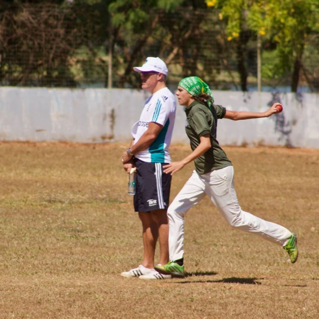 Denise Souza going to bowl,Brazil