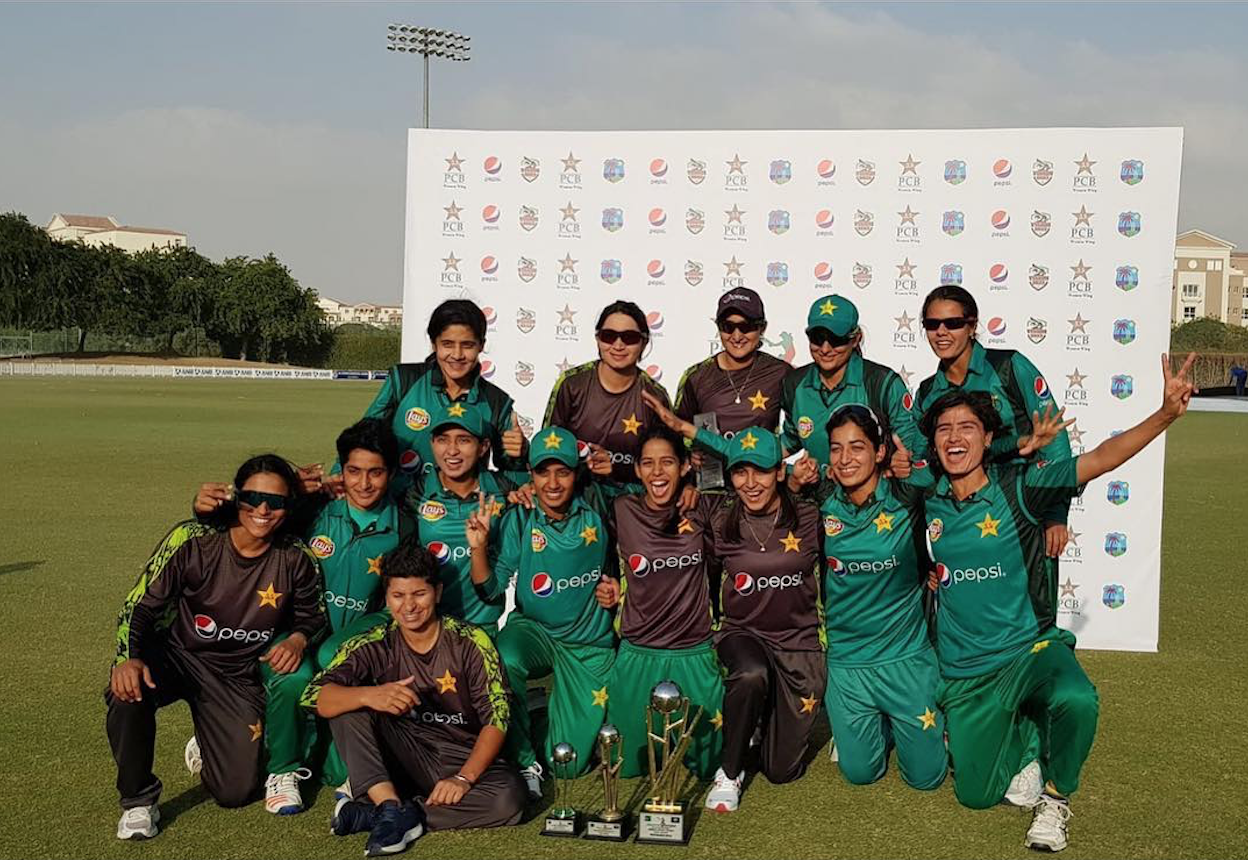 The Pakistani women's team poses for the camera