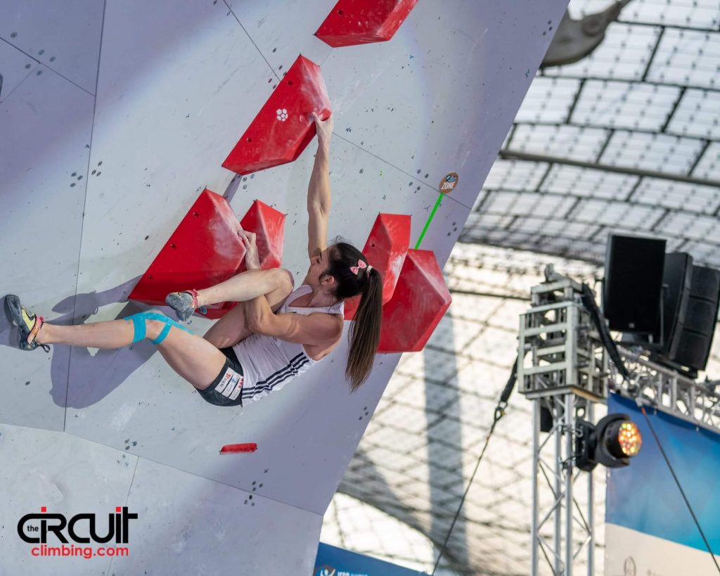 Mia Krampl climbs at an IFSC competition